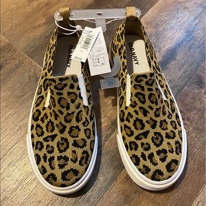 Old Navy Slip on Shoes. Brand New w/ Tags. Leopard print. Little Girls, Size 13.